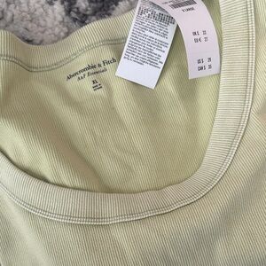 Abercrombie & Fitch A&F ESSENTIALS NWT Light Green Ribbed Top